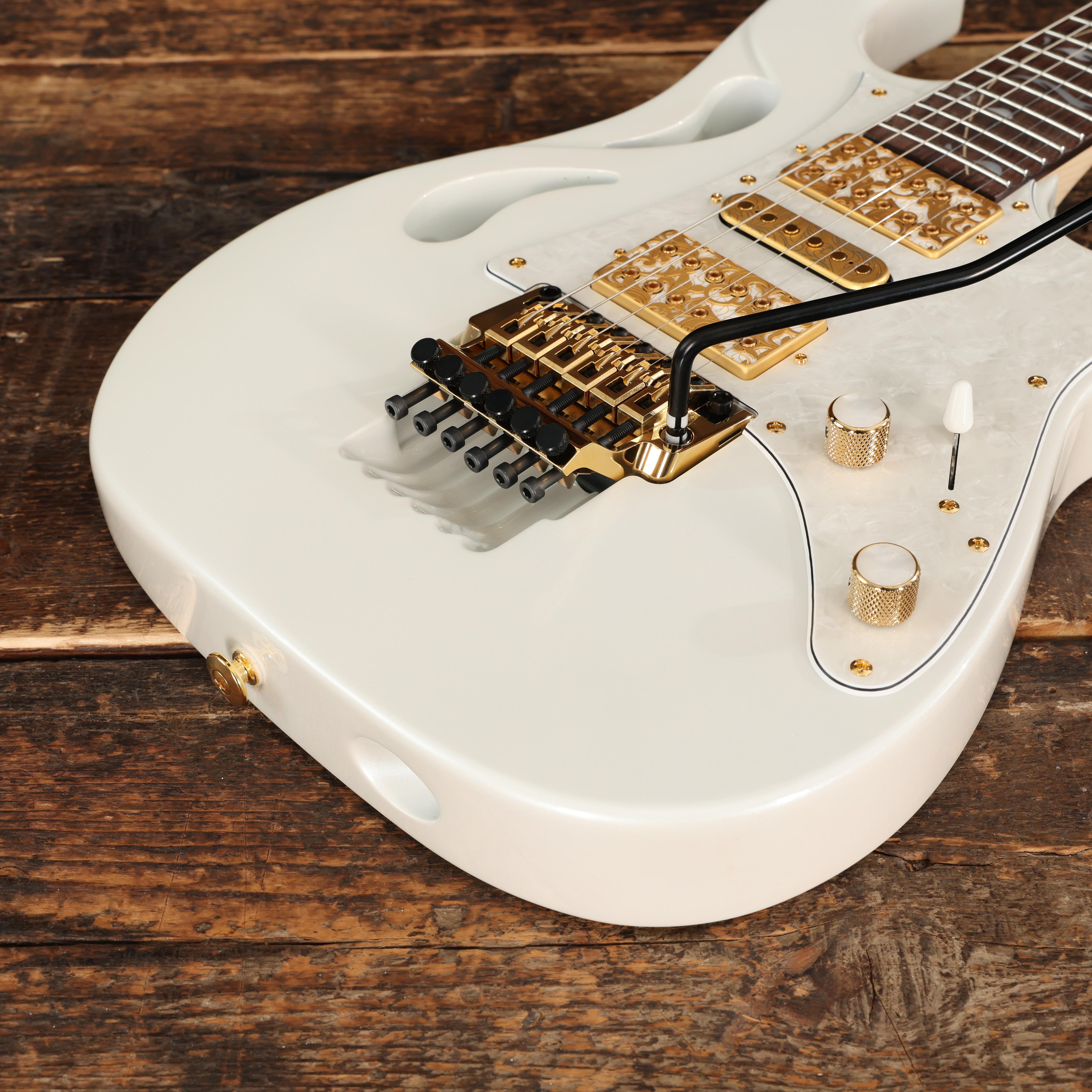 Ibanez Steve Vai Signature PIA Guitar in Stallion White